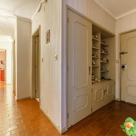 דירה Excellent Location, Good Access To The וילה דו קונדה